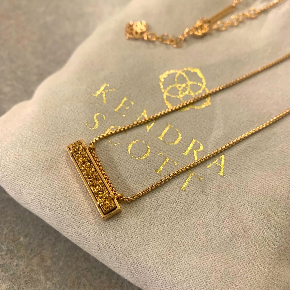 Kendra Scott Leanor Sparkly Druzy Bar Necklace